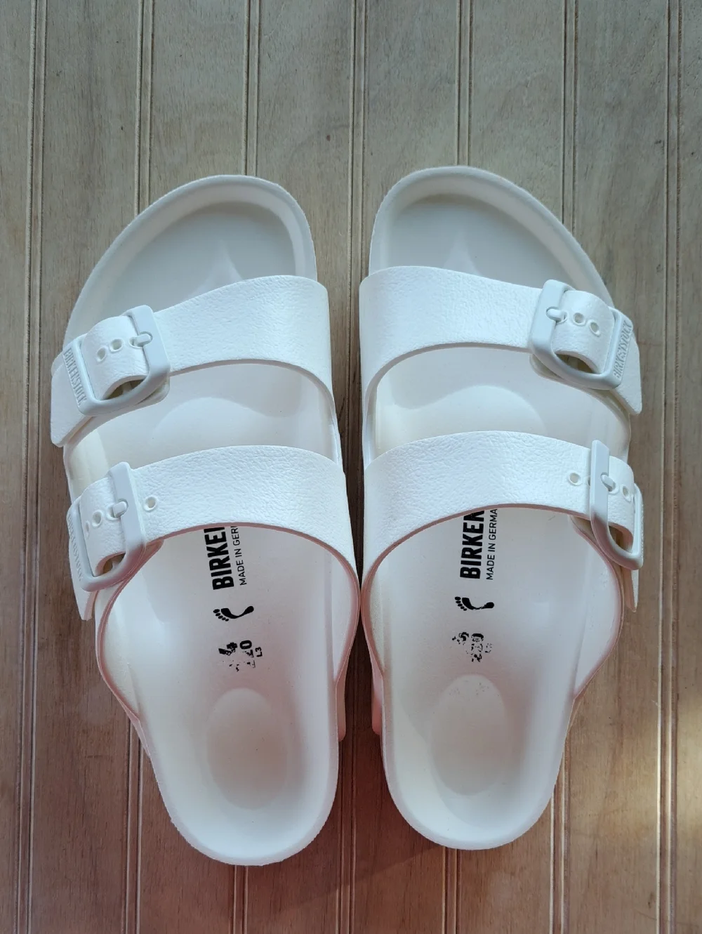 NWOT Birkenstock Arizona EVA White Double Buckle Waterproof Kids Sandals
